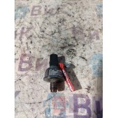 Датчик давления топлива в топливной рампе DAF 106 181944 (323) 