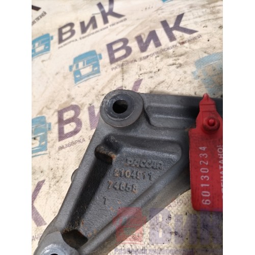 Кронштейн опоры двигателя DAF 106 181944 (234), 2104911-3