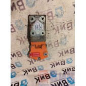 Петля двери DAF 95 577947 RH (864)