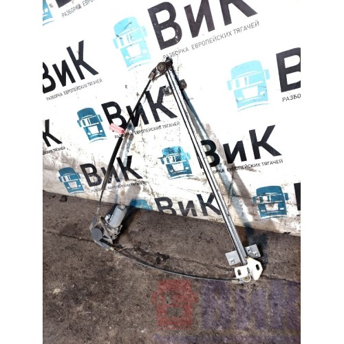 Стеклоподъемник DAF 95 577947 в сборе RH с деф. (861), 0130821916
