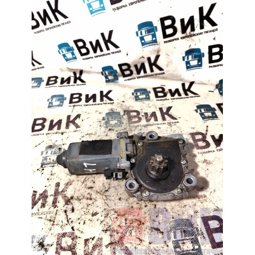Моторчик стеклоподъемника Volvo FM 651145 LH ориг. (259), 