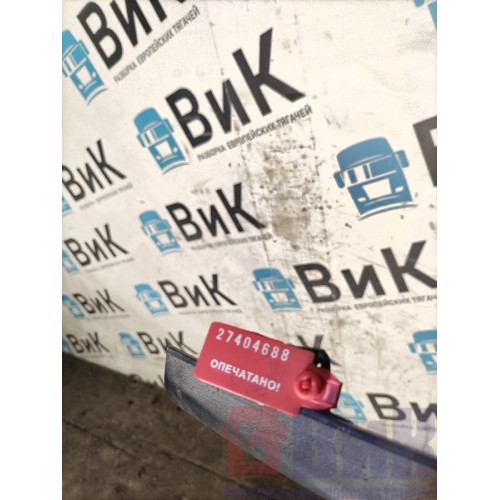 Накладка на подножку основную Volvo FH12 214752 LH пластик. с мел.деф. (688), 3175933-1