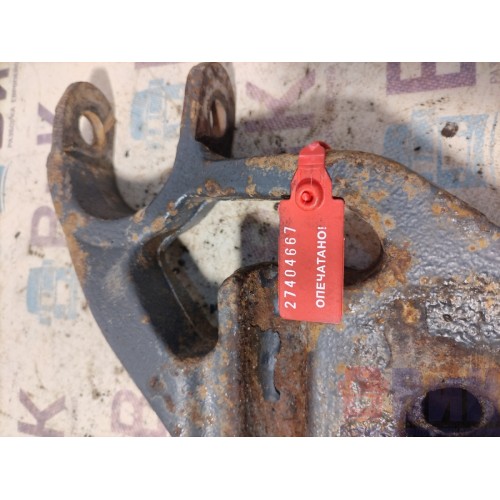 Кронштейн переднего амортизатора Volvo FM 651145 нижний RH (667), 20703965-3