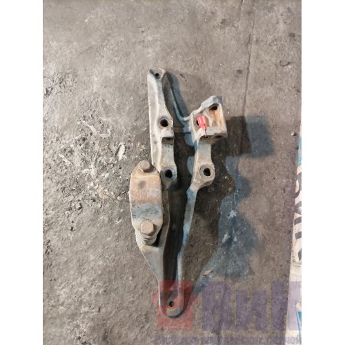 Кронштейн пневмоподушек Volvo FM 651145 LH (655), 20704075-1