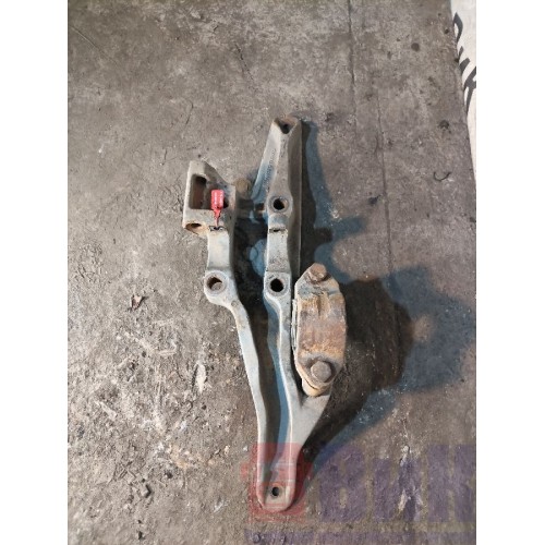 Кронштейн пневмоподушек Volvo FM 651145 RH (652), 20704076-1