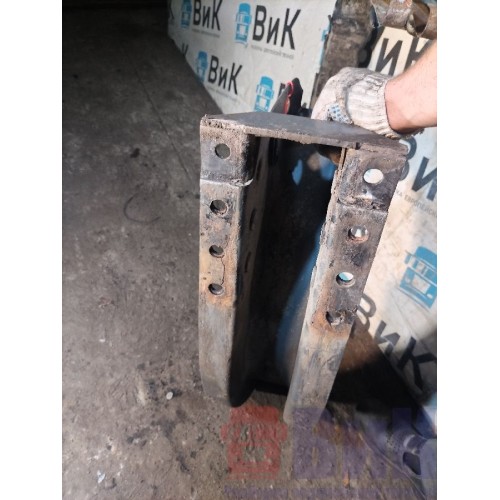 Кронштейн топливного бака Volvo FM 651145 с лентой (632), -2