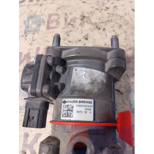 Кран главный тормозной Volvo FH 12 214752 4 пина (617), 0486200004-5