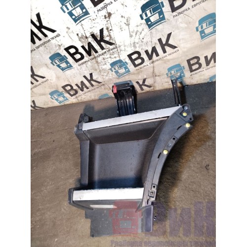 Подножка основная Volvo FH 4 732456 с кронштейнами LH (592) , -2