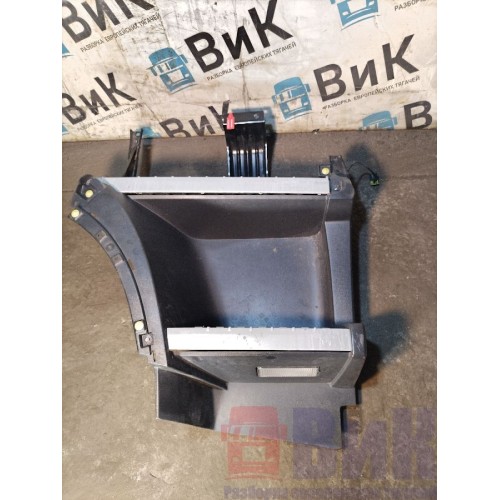 Подножка основная Volvo FH 4 732456 с кронштейнами RH (591) , -2