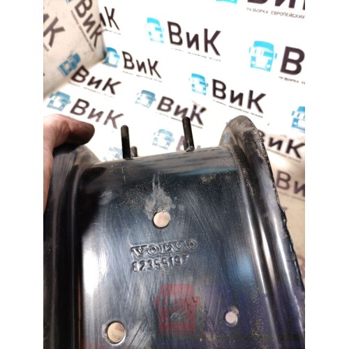 Кронштейн основной подножки Volvo FH 4 732456 RH (485), 82355197-1