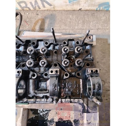 Головка блока цилиндров (ГБЦ) Volvo FH12 214752 D12D (226), 8170101-10