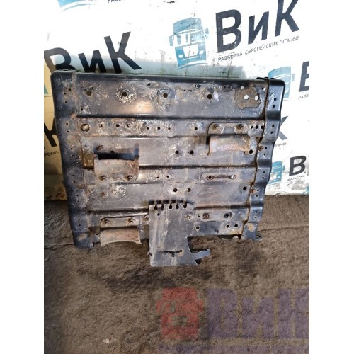 Ящик АКБ MAN TGX (узкий) 039293 (206), -4