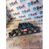 Подножка решетки радиатора откидная Mercedes Actros MP4 717724 RH (085)