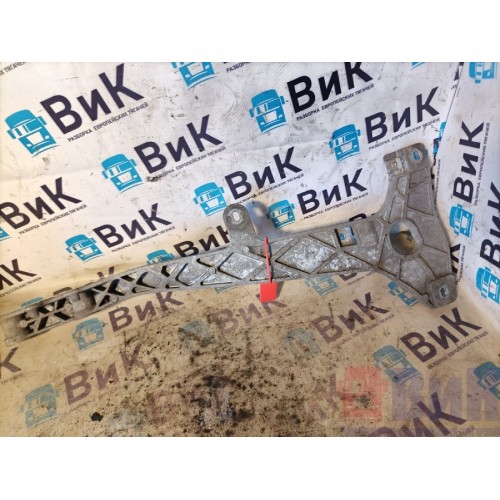 Кронштейн корпуса фары (лапа крепления) Mercedes Actros MP4 717724 LH (078), 9608807765-3