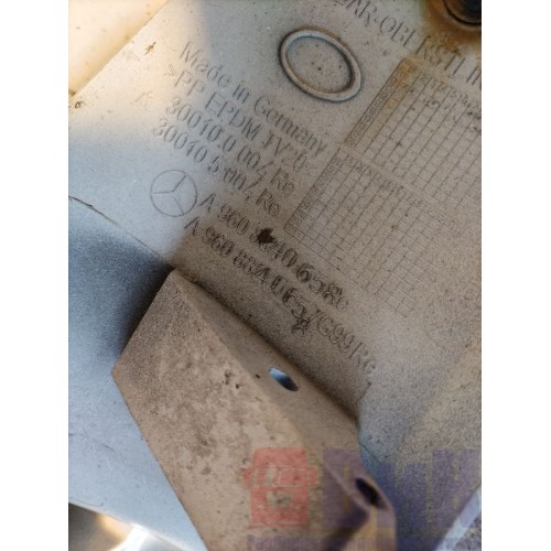 Накладка переднего бампера Mercedes Actros MP4 717724 (098), 9608840658-2