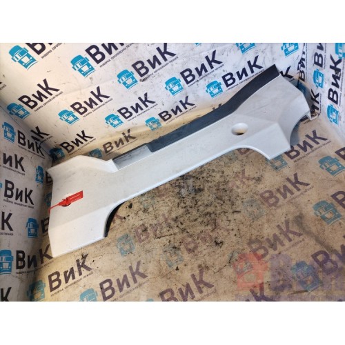 Накладка боковая Mercedes Actros MP4 717724 RH (071), 9608856974