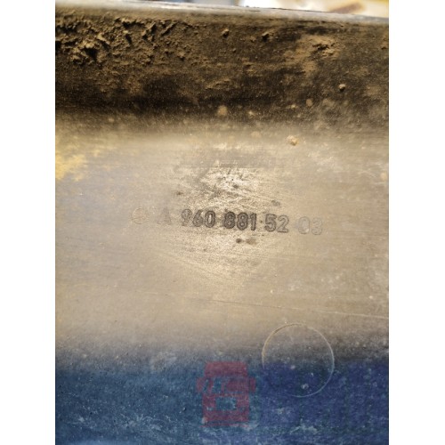 Защита нижней подножки Mercedes Actros MP4 717724 боковая RH (100), 9608815203-1