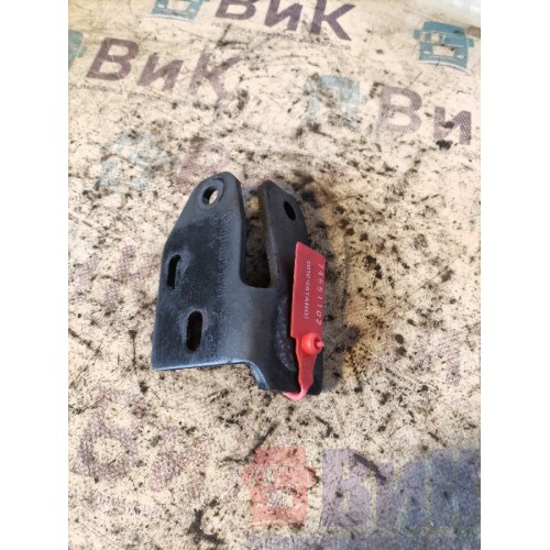 Кронштейн системы кондиционирования Mercedes Actros MP4 717724 (102), 9608851341