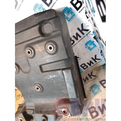 Защита двигателя Mercedes Actros MP4 717724 LH (093), 9605203622-1