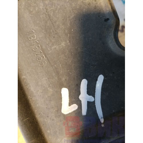 Кронштейн усилителя бампера Scania R 420 155651 LH (285), 1915256-1