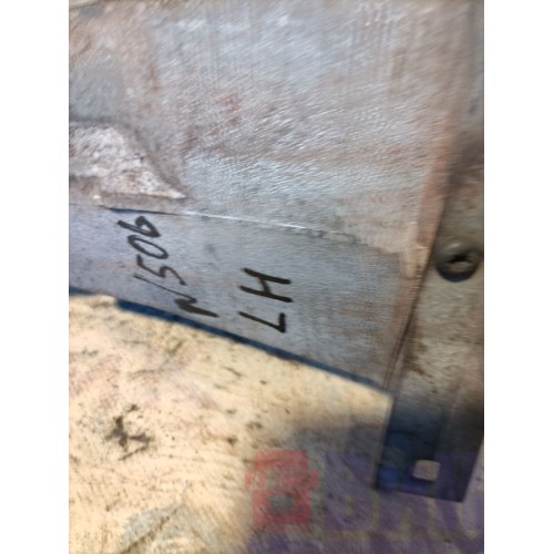 Кронштейн торсиона кабины Scania R 420 155651 LH (316), 1762855-3