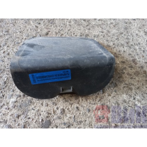 Заглушка подножки основной Volvo FH12 214752 LH (170), 20529765-2