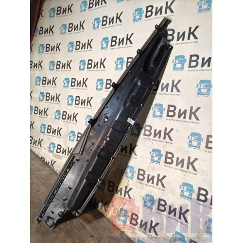 Накладка на торпедо Volvo FH 4 732456 (375), 82207572-10