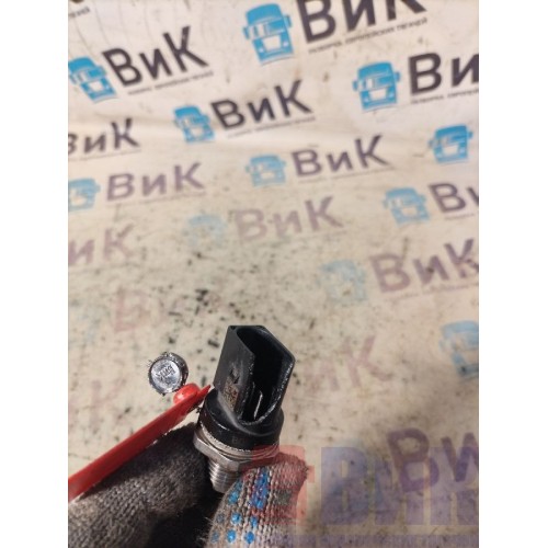 Датчик давления топлива Mercedes Actros MP4 717724 OM471 LA  с деф. (514), 0281006022-2