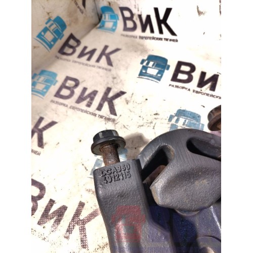 Кронштейн глушителя Mercedes Actros MP4 717724 OM471 LA  передний (604), 9604912115-1