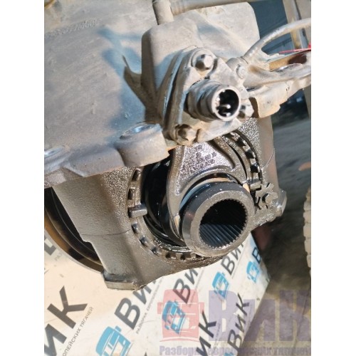 Редуктор заднего моста 2,846 Mercedes Actros MP4 717724 LA R440 с блокировкой (деф. креста) (6, 746301-5