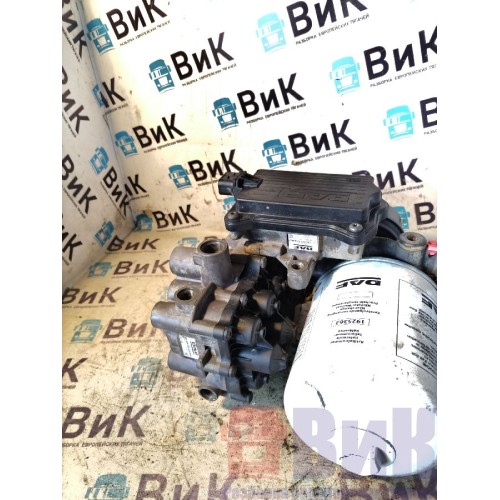 Осушитель DAF 85 CF 175314 с краном 4-х контурным (687), 1913300-5