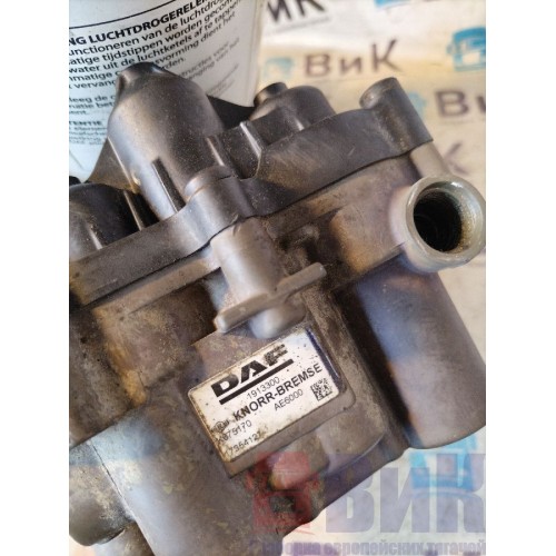 Осушитель DAF 85 CF 175314 с краном 4-х контурным (687), 1913300-6
