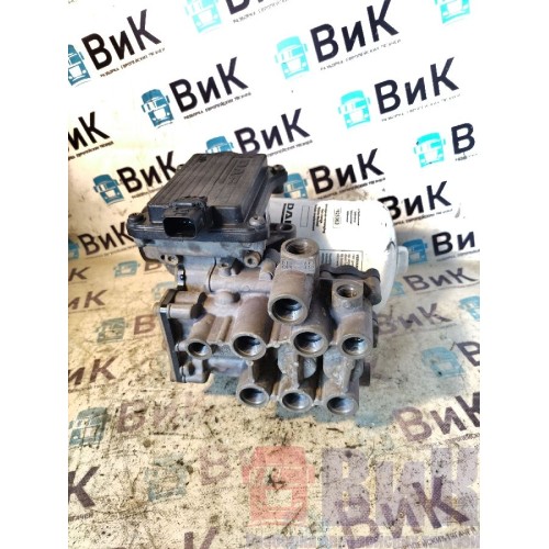 Осушитель DAF 85 CF 175314 с краном 4-х контурным (687), 1913300-7