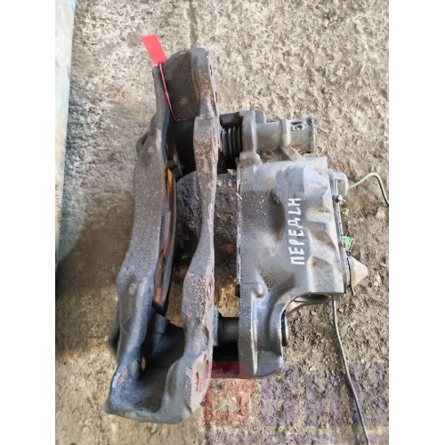 Суппорт передний Mercedes Actros MP4 717724 LH (729), -3