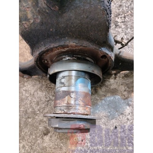 Балка передняя Mercedes Actros MP4 717724 OM471 LA в сборе с цапфами (751), 9603311701-2