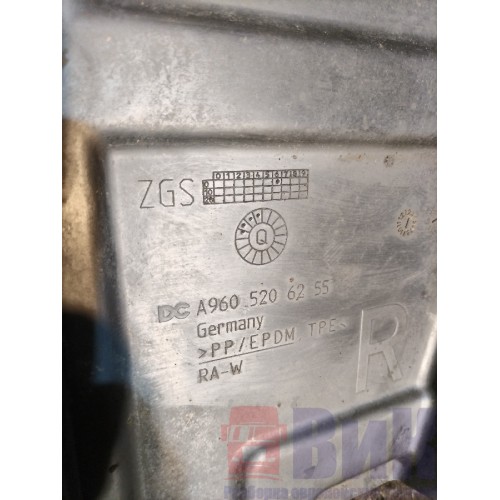 Защита нижней подножки Mercedes Actros MP4 717724 OM471 LA нижняя RH (749), 9605206255-3