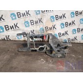 Кронштейн передней рессоры DAF 85 CF 175314 передний RH (976)