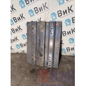 Проставка под седельно-сцепное уст-во DAF 85 CF 175314 рифленка 4см по центрам 88 (933)