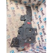 Кронштейн крепления фары Volvo FH 4 732456 LH (817)