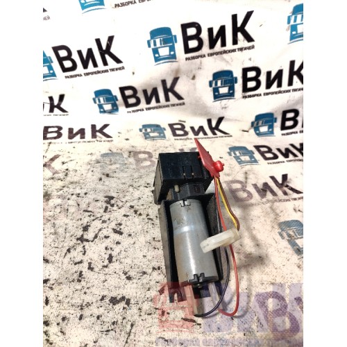 Моторчик шторки MAN TGA 458073 LH (339), 