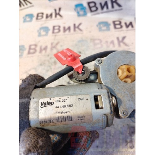 Моторчик люка MAN TGA 458073 (297), -1