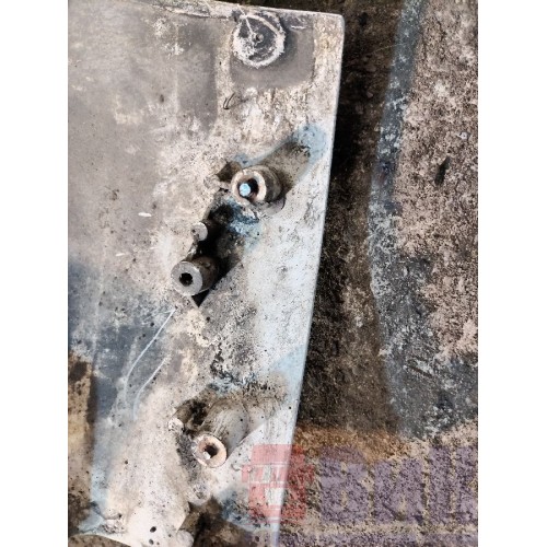 Подножка основная MAN TGA 458073 ш.к. деф. LH (129), 81615100711-7