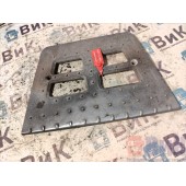 Накладка на подножку нижнюю DAF 85 CF 935508 (168)