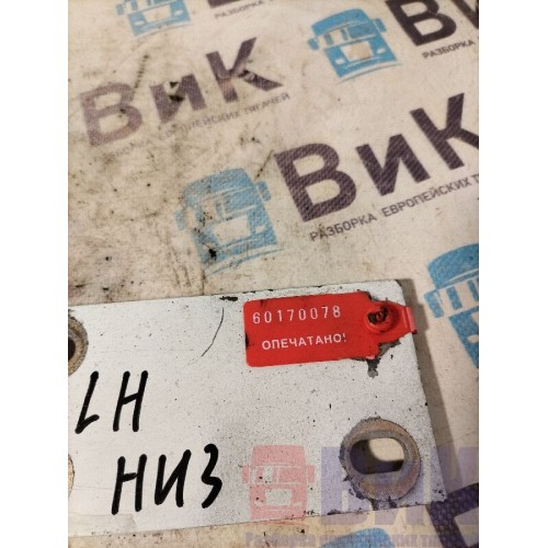 Петля двери DAF 85 CF 935508 нижняя LH (078), -1