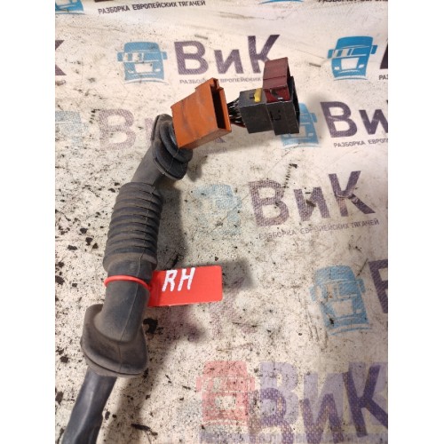 Проводка двери DAF 85 CF 935508 RH (008), 1818447-2