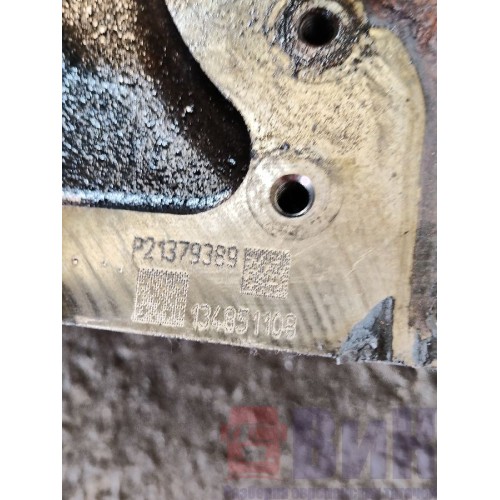 Головка блока цилиндров (ГБЦ) Renault T DTI 11 003088 (882), 1002117-10