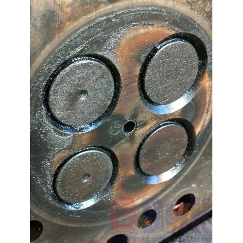 Головка блока цилиндров (ГБЦ) Renault T 007618 DTI 11 (961) , 21379389-17