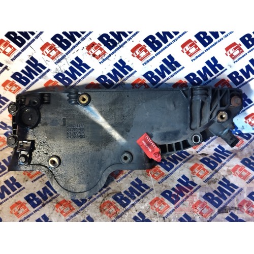 Крышка плиты двигателя Renault T 001057 DTI 11 с датчиком (841), 22081163