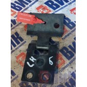 Петля крышки инструментального ящика Renault T 002550 LH (146)