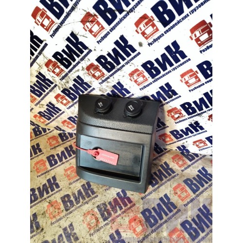 Держатель пульта Renault T 002550 (296), 82381453